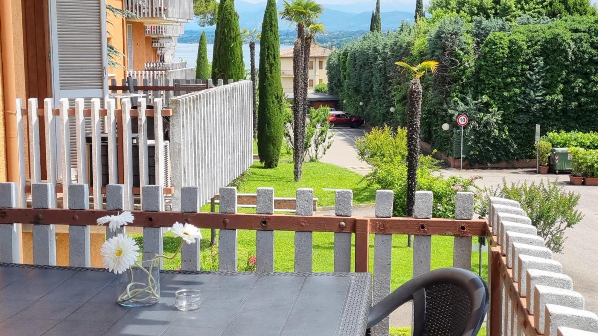 Appartamento Peschiera Peschiera del Garda Zewnętrze zdjęcie
